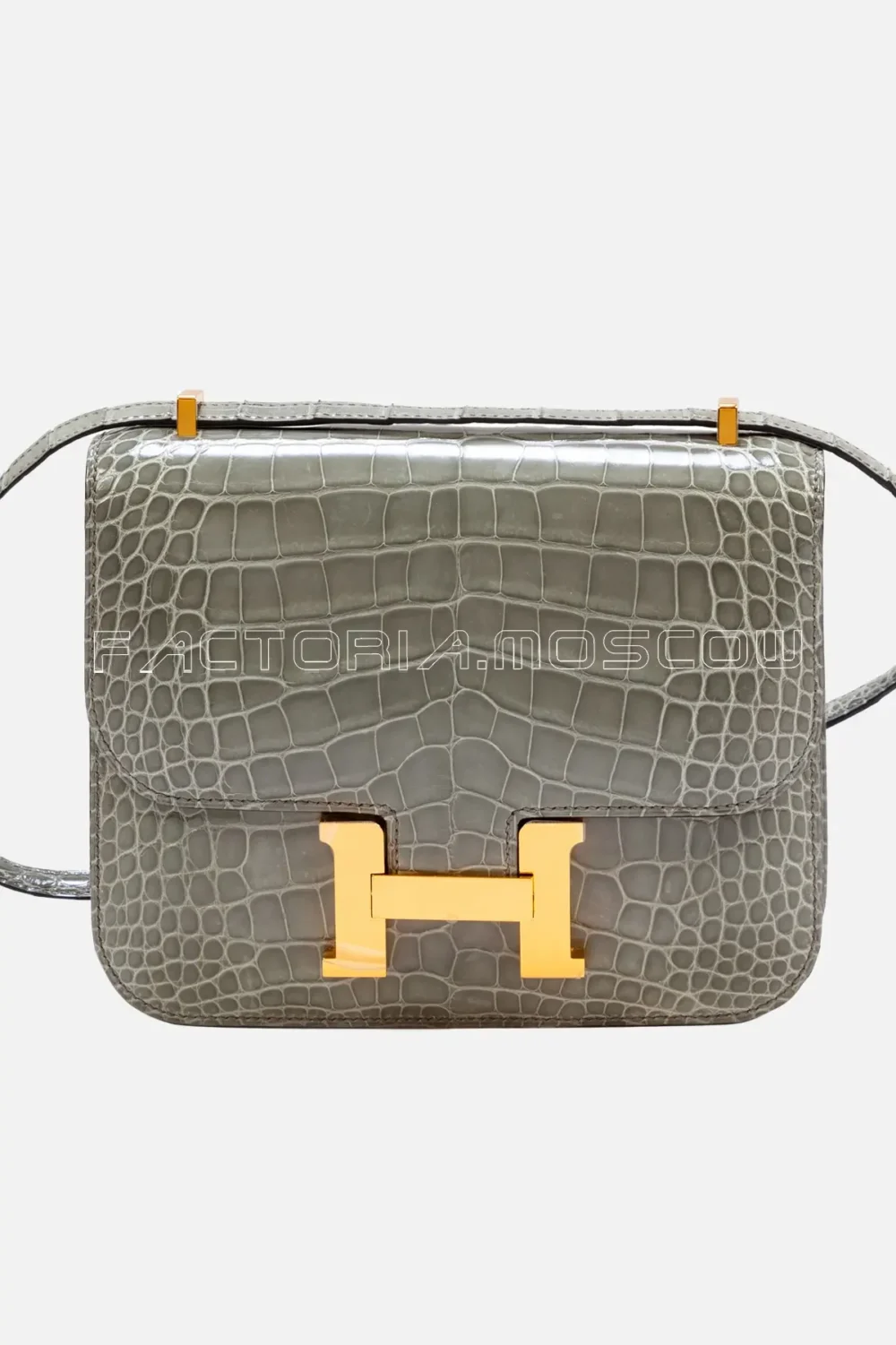Hermès Constance 18