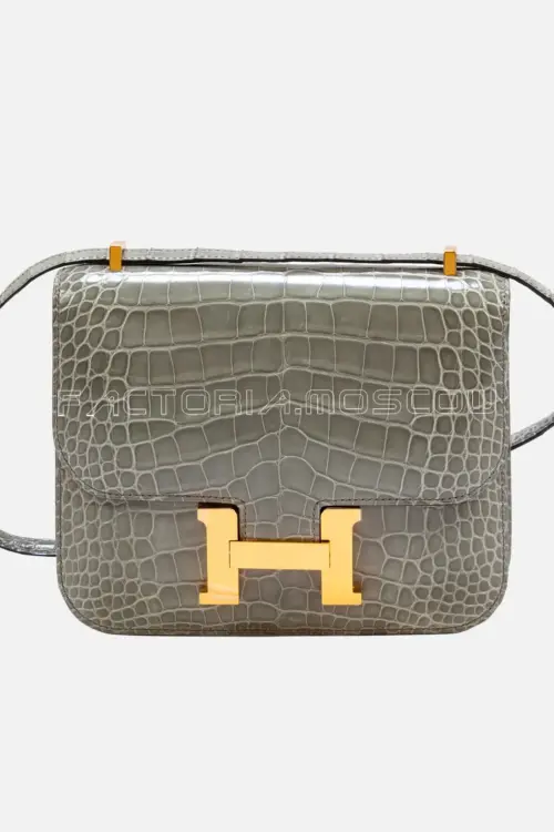 Hermès Constance 18