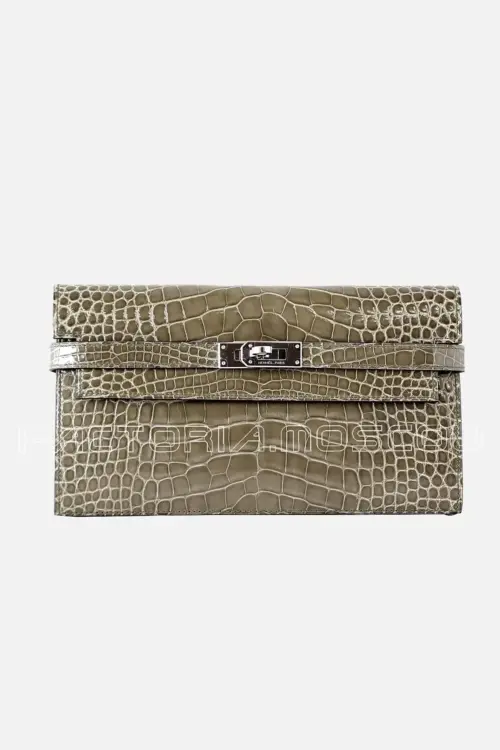 Kelly long wallet