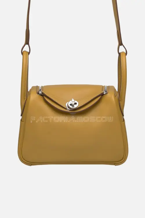 Hermès Lindy Mini 19
